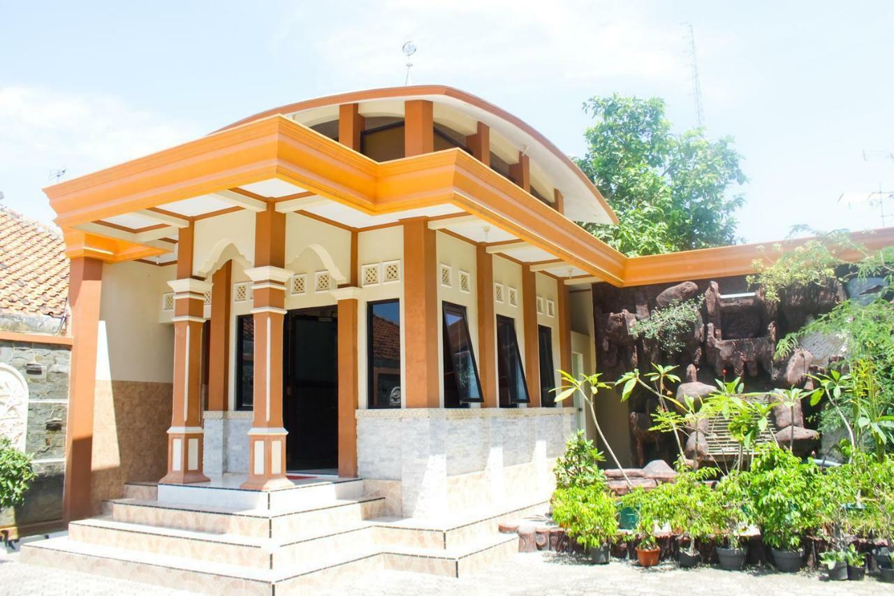 Hotel Wiwi Perkasa 2 Indramayu Ngoại thất bức ảnh