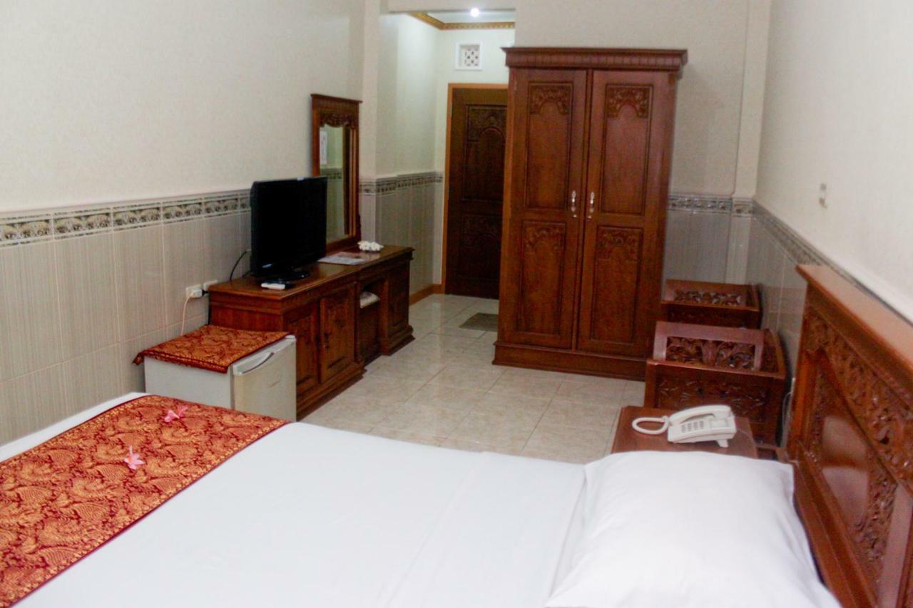 Hotel Wiwi Perkasa 2 Indramayu Ngoại thất bức ảnh
