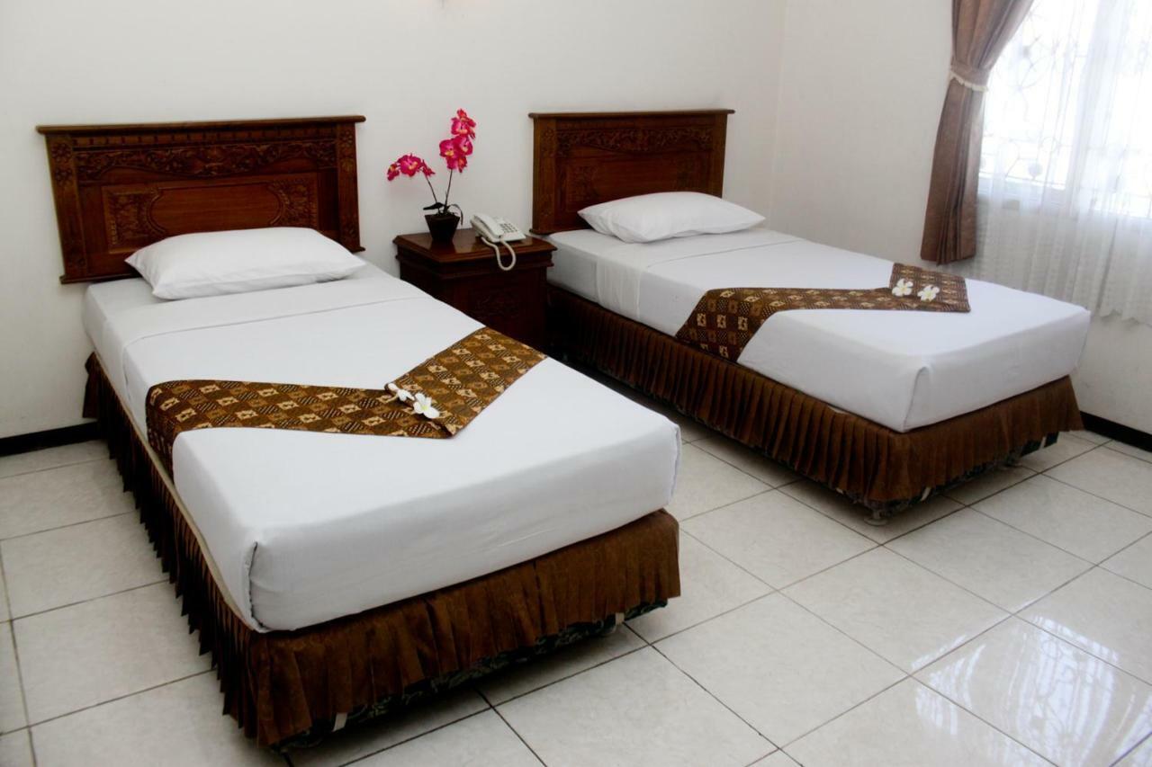 Hotel Wiwi Perkasa 2 Indramayu Ngoại thất bức ảnh